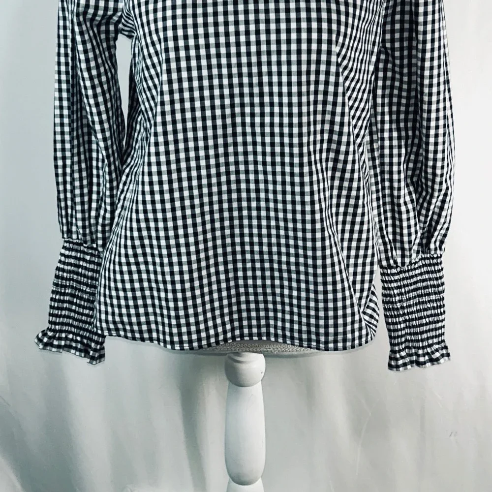 Zara Black and White‎ Gingham Plaid Ruffle Neck Smocked Cuff Blouse Small